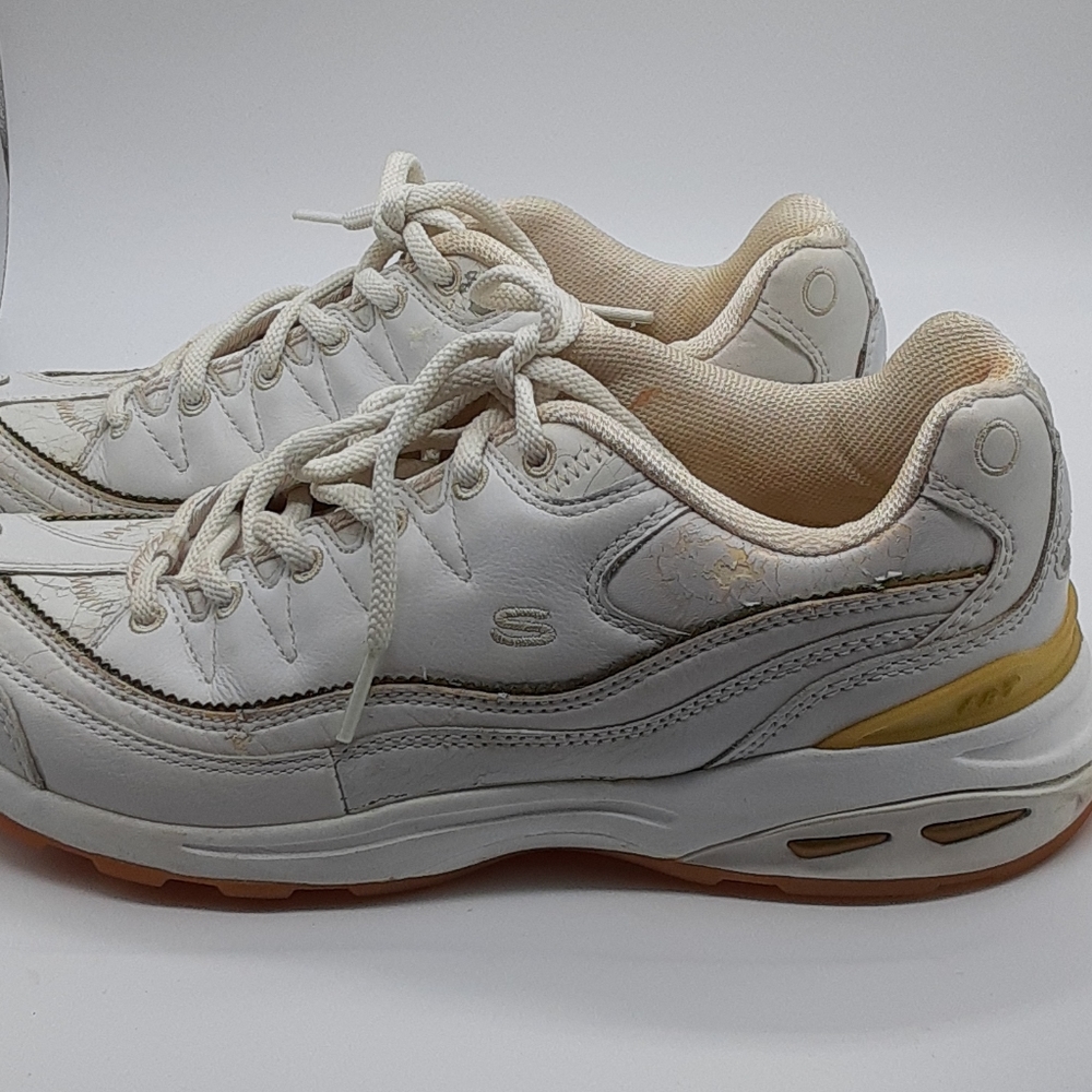 Sketchers Sport Women's Shoes Size 7.5 Running Gel Activewear White Laces